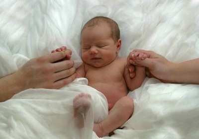 السجن 20 عاماً لأم أرضعت ابنتها حليباً ملوثاً