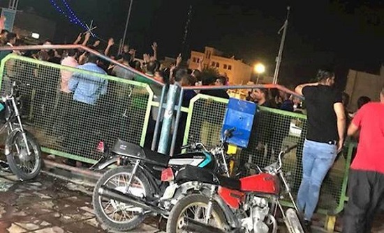 ايران : انطلاق تظاهرات في مدينتي طهران وكازرون ايران : انطلاق تظاهرات في مدينتي طهران وكازرون