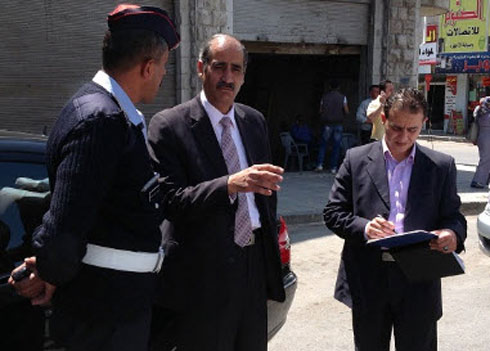 محافظ اربد يعرض لوفد الاتحاد الاوروبي اثار اللجوء السوري