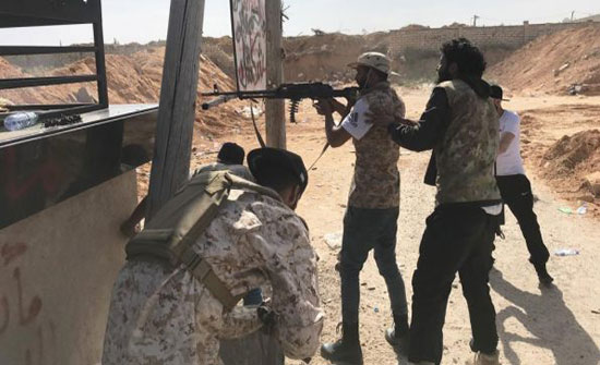 "الوفاق" الليبية تشترط انسحاب قوات "حفتر" لوقف إطلاق النار "الوفاق" الليبية تشترط انسحاب قوات "حفتر" لوقف إطلاق النار