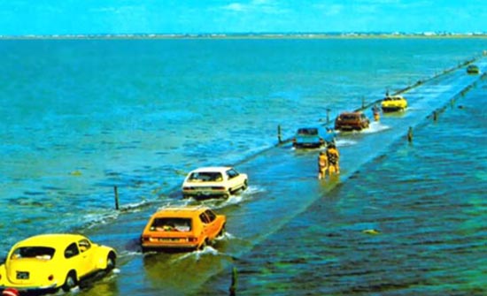 شاهد : أغرب 10 طرق فى العالم , " لن ترغب أبداً فى القيادة عليها " .. !!