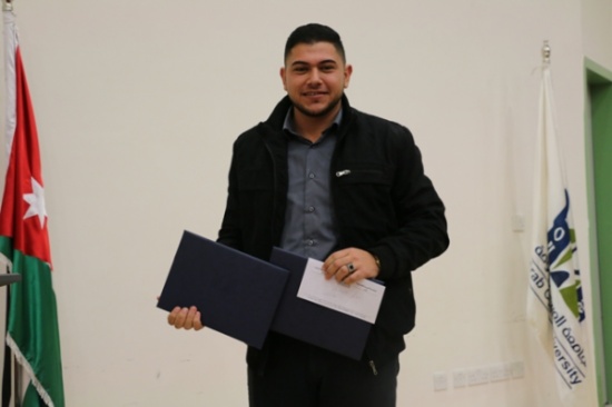 جامعة الشرق الأوسط تحصد المركز الثالث في مسابقة القصة القصيرة جامعة الشرق الأوسط تحصد المركز الثالث في مسابقة القصة القصيرة