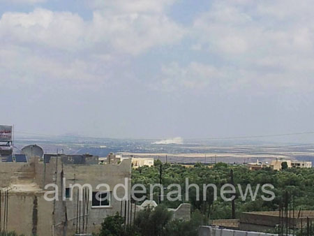 بالصور: قصف عشوائي لقوات النظام السوري قرب الحدود الاردنية بالصور: قصف عشوائي لقوات النظام السوري قرب الحدود الاردنية