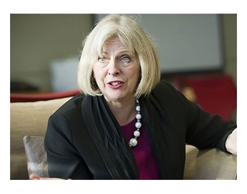 تيريزا ماي وزيرة الداخلية  تخلف كاميرون في بريطانيا