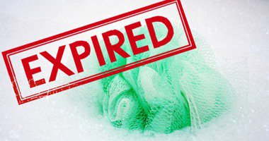 منتجات لن تصدق أن لها مدة صلاحية.. "بينها ليفة الاستحمام والأحذية"