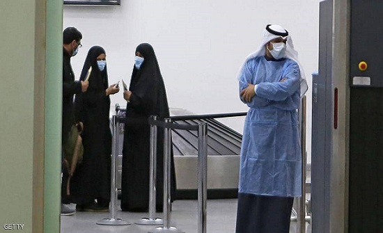 الكويت تسجل 10 إصابات جديدة بفيروس كورونا