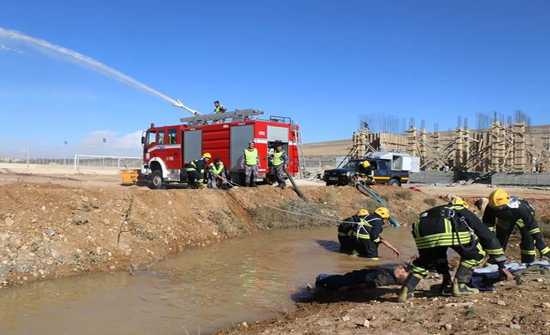 وزارة الشباب تشارك الدفاع المدني والأجهزة الأمنية بالتمرين الوهمي وزارة الشباب تشارك الدفاع المدني والأجهزة الأمنية بالتمرين الوهمي