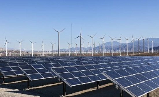 "اردنية العقبة" تنهي المرحلة الاولى من انتاج الكهرباء بالطاقة الشمسية