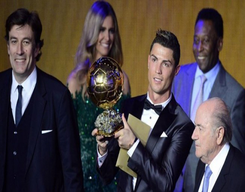 انباء عن تزوير في اختيار رونالدو كأفضل لاعب في العالم! انباء عن تزوير في اختيار رونالدو كأفضل لاعب في العالم!