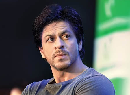 شاروخان يكمل 23 عاماً على عرش بوليود شاروخان يكمل 23 عاماً على عرش بوليود
