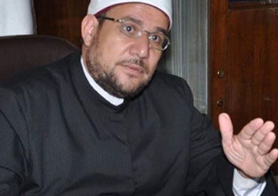 وزير الأوقاف المصري : احالة للتحقيق وحسم راتب لكل من يبث صلاة الفجر بمكبرات الصوت وزير الأوقاف المصري : احالة للتحقيق وحسم راتب لكل من يبث صلاة الفجر بمكبرات الصوت