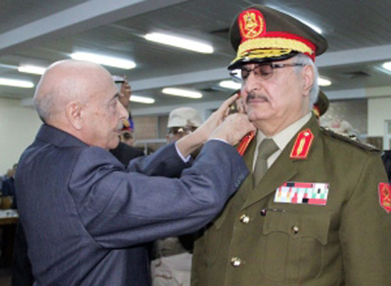 البرلمان الليبي يرقي حفتر إلى رتبة مشير البرلمان الليبي يرقي حفتر إلى رتبة مشير