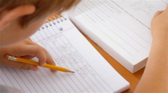 معلم يطلب من طلابه كتابة رسالة انتحار كوظيفة مدرسية