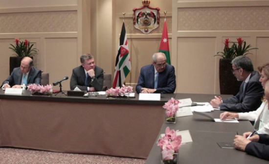 الملك يؤكد ضرورة استكمال إنجاز جميع التحضيرات والاستعدادات للانتخابات النيابية الملك يؤكد ضرورة استكمال إنجاز جميع التحضيرات والاستعدادات للانتخابات النيابية