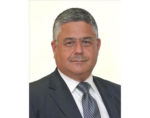 وزير المالية يطلع على تطورات مشروع الشراء الإلكتروني وزير المالية يطلع على تطورات مشروع الشراء الإلكتروني