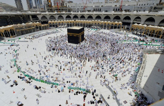 السديس يعلن الانتهاء من إزالة المطاف المؤقت في المسجد الحرام السديس يعلن الانتهاء من إزالة المطاف المؤقت في المسجد الحرام