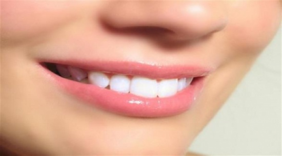 نزيف اللثة.. أسبابه وطرق علاجه نزيف اللثة.. أسبابه وطرق علاجه