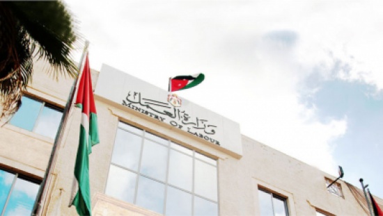 لجنة متابعة اوضاع العمال تنفذ زيارات ميدانية لجنة متابعة اوضاع العمال تنفذ زيارات ميدانية