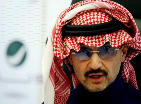الوليد بن طلال : أنقذتُ ترامب من الإفلاس مرتين الوليد بن طلال : أنقذتُ ترامب من الإفلاس مرتين