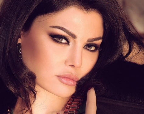 بالفيديو- شاهدوا كيف تتعلم هيفاء وهبي لغة أجنبية بطريقة غريبة... ستدهشكم طرافتها! بالفيديو- شاهدوا كيف تتعلم هيفاء وهبي لغة أجنبية بطريقة غريبة... ستدهشكم طرافتها!