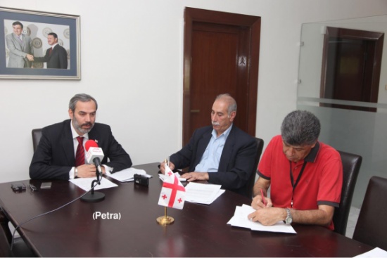 سفير جورجيا: العلاقات الاردنية الجورجية قاعدة صلبة للبناء الاقتصادي سفير جورجيا: العلاقات الاردنية الجورجية قاعدة صلبة للبناء الاقتصادي