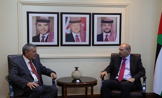 الصفدي يلتقي المفوض العام للأونروا الصفدي يلتقي المفوض العام للأونروا