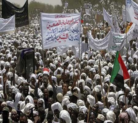 تظاهرات بدارفور قبل مؤتمر "الدوحة" تظاهرات بدارفور قبل مؤتمر "الدوحة"