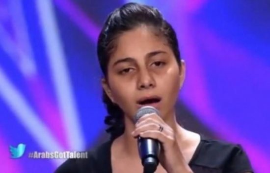 ياسمينا متسابقة "أرابز غوت تالنت" تتعرض لحادث خطير