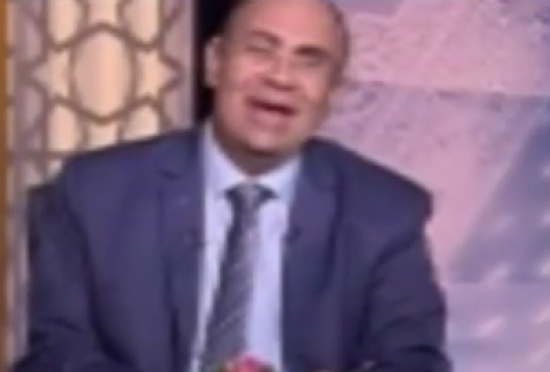 فيديو .. عطية :  تبوس مراتك 5 أمواه في رمضان عادي