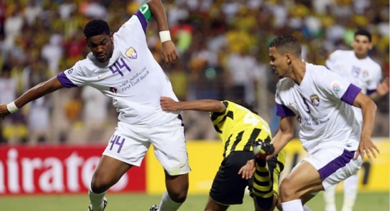 فيديو| الاتحاد السعودي يقلب تاخره لإنتصار امام العين الإماراتي