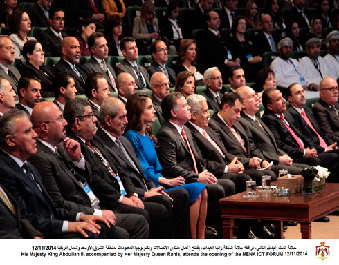 الملك يحضر جلسة منتدى الاتصالات مينا 2014