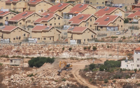 نتنياهو يوافق على بناء 800 وحدة استيطانية جديدة بالضفة والقدس نتنياهو يوافق على بناء 800 وحدة استيطانية جديدة بالضفة والقدس