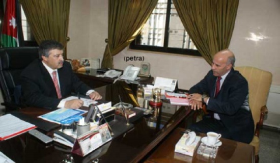 وزير العمل يزور مؤسسة التدريب المهني