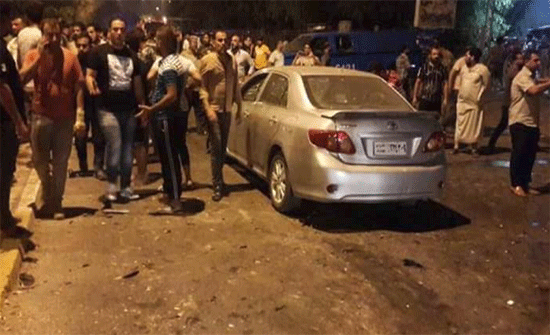 فيديو : قتلى وجرحى بهجوم انتحاري في بغداد