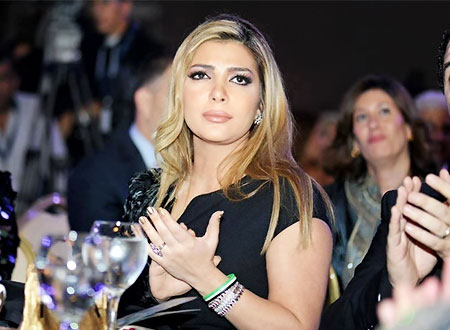 أصالة تتجاوز أزمتها وتحتفل بعيد ميلاد ابنتها شام وسط عائلتها وأصدقائها أصالة تتجاوز أزمتها وتحتفل بعيد ميلاد ابنتها شام وسط عائلتها وأصدقائها