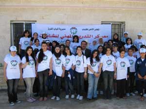 اختتام الدفعة الرابعة من معسكرات عيون الاردن لشابات عجلون ومادبا 