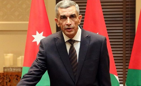 وزير النقل: صناعة الطيران مهمة بالنسبة للاقتصاد الوطني