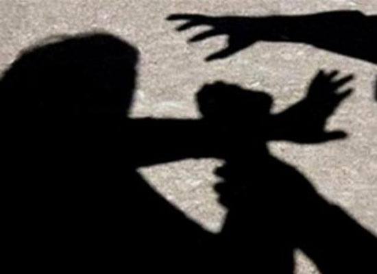 الاعتداء بالضرب على رقيب سير في مادبا الاعتداء بالضرب على رقيب سير في مادبا