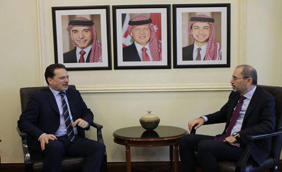 الصفدي يؤكد ضرورة استمرار الأونروا بتقديم كامل خدماتها للاجئين الصفدي يؤكد ضرورة استمرار الأونروا بتقديم كامل خدماتها للاجئين