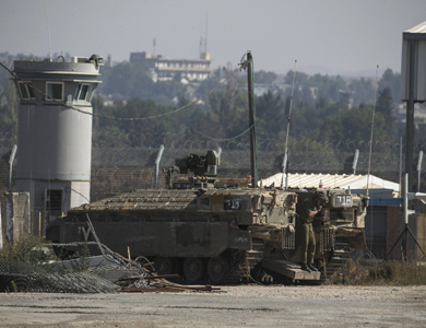 سقوط قذيفتين صاروخيتين قرب السياج الأمني الإسرائيلي في الجولان