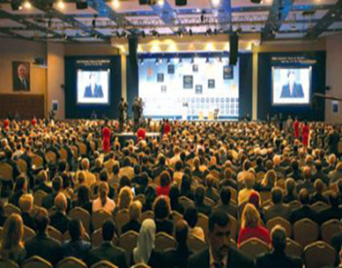 مشاركون في "الأردن انطلاقة متجددة" يؤكدون أهمية الاستثمار في تحقيق النمو الاقتصادي