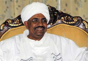 البشير يعود الى السودان بوعود ليبية