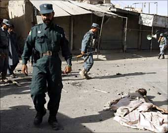 العثور على عشر جثث بأفغانستان 