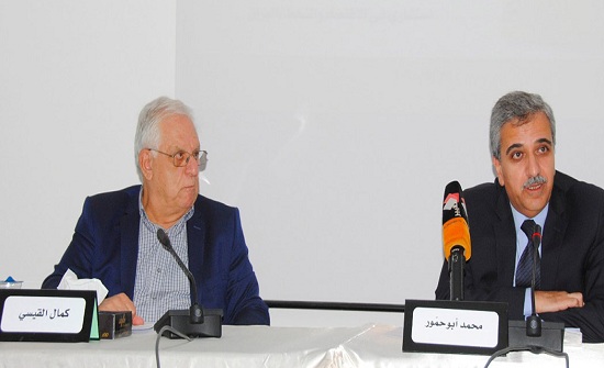 محاضرة بالفكر العربي حول التغيير والتوازن في بناء الدولة