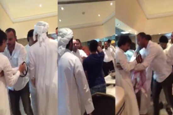 شاهد.. مشاجرة بالأحذية والعقل