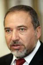 ليبيا تفرج عن مصور اسرائيلي ضمن اتفاق بخصوص سفينة مساعدات لغزة