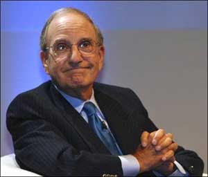 تمهيدا للمفاوضات المباشرة .. ميتشل يلتقي نتنياهو وعباس اليوم    