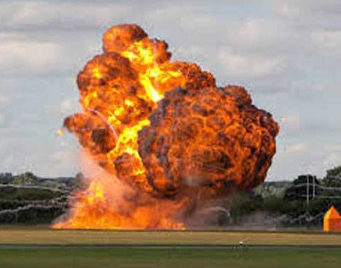 إنفجار ضخم إثر غارات على مخازن سلاح للحوثيين بصنعاء