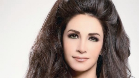 شاهد: الشخص الذي اعتنقت ديانا حداد الإسلام بسببه شاهد: الشخص الذي اعتنقت ديانا حداد الإسلام بسببه