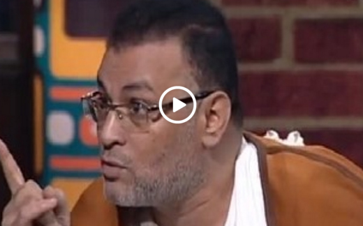 بالفيديو.. الرجل الخارق مصري تزوج 62 امرأة من 8 دول بينهن ممثلة مشهورة.. ويقفز من الدور العاشر بالفيديو.. الرجل الخارق مصري تزوج 62 امرأة من 8 دول بينهن ممثلة مشهورة.. ويقفز من الدور العاشر